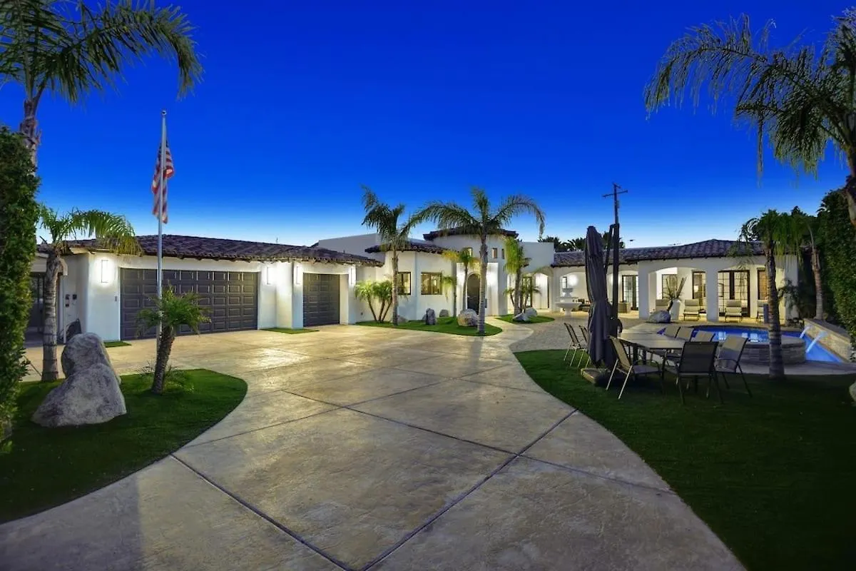 Villa Toscana By Avantstay Palatial Villa With Spa Pool Theater Game Room Permit4769 Palm Springs USA