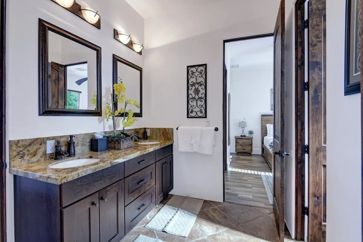 Villa Toscana By Avantstay Palatial Villa With Spa Pool Theater Game Room Permit4769 Palm Springs 0*,  USA